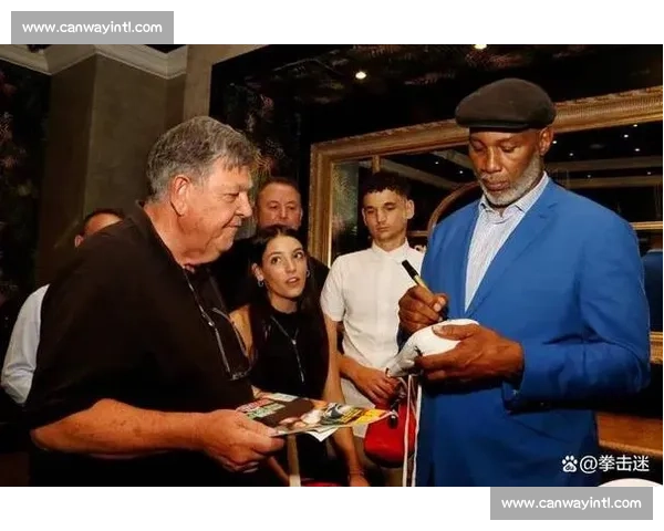 铁血对决刘易斯与小克里琴科的世纪重量级之战拳坛传奇巅峰碰撞