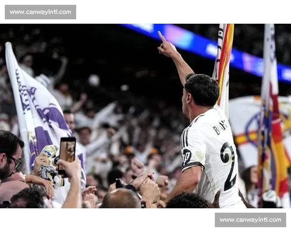 马拉加对阵皇马比赛录像回顾与关键瞬间全解析战术博弈与进球亮点解读